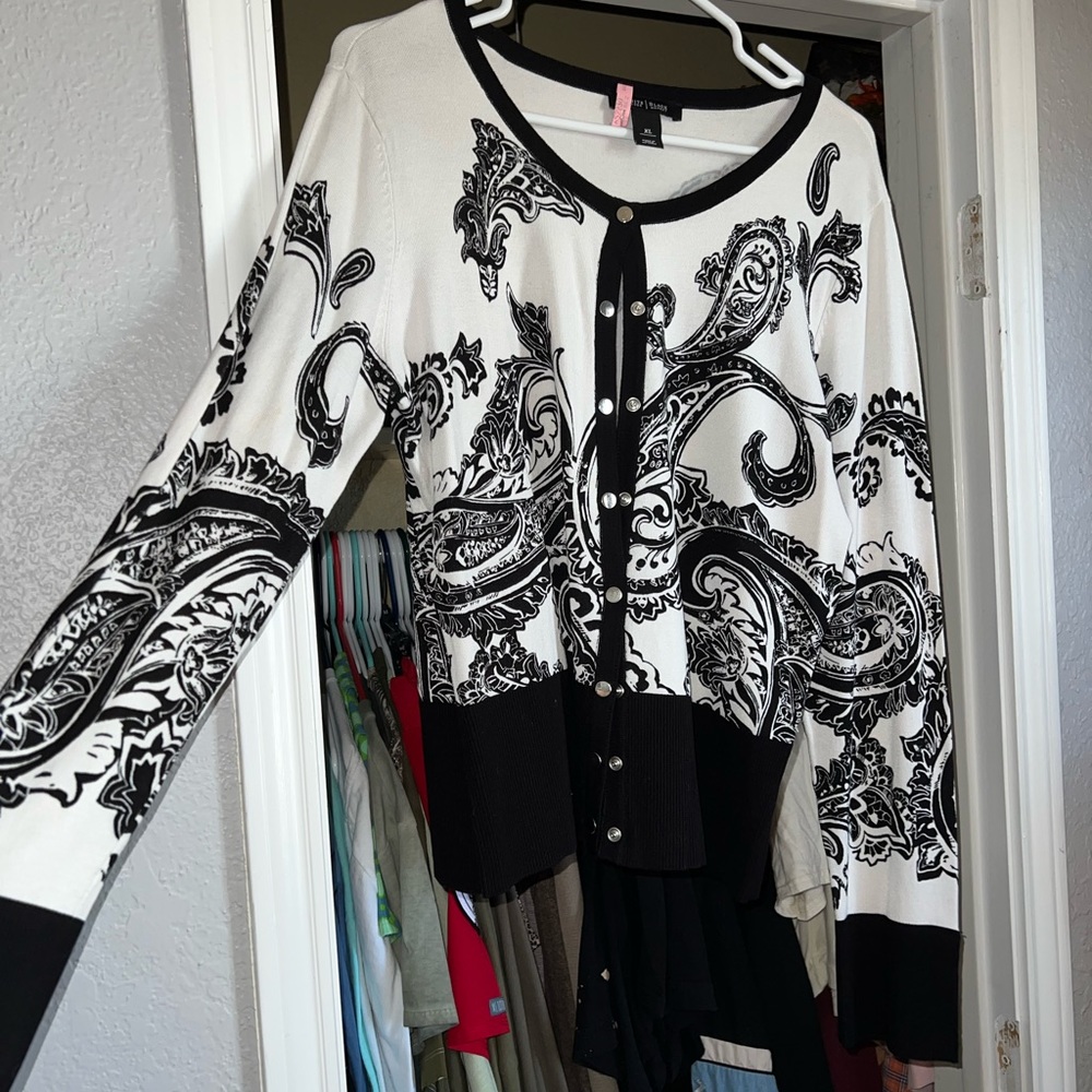 White House black market sweater